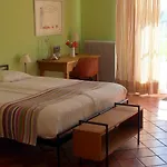 Le Moulin Du Chateau Hotel