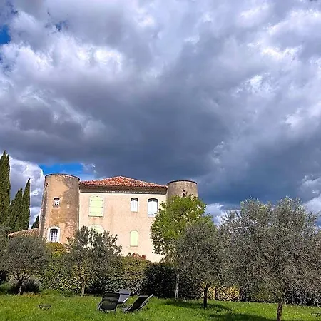 Le Moulin Du Chateau Hotel