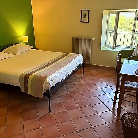 Le Moulin Du Chateau 3* Saint-Laurent-du-Verdon