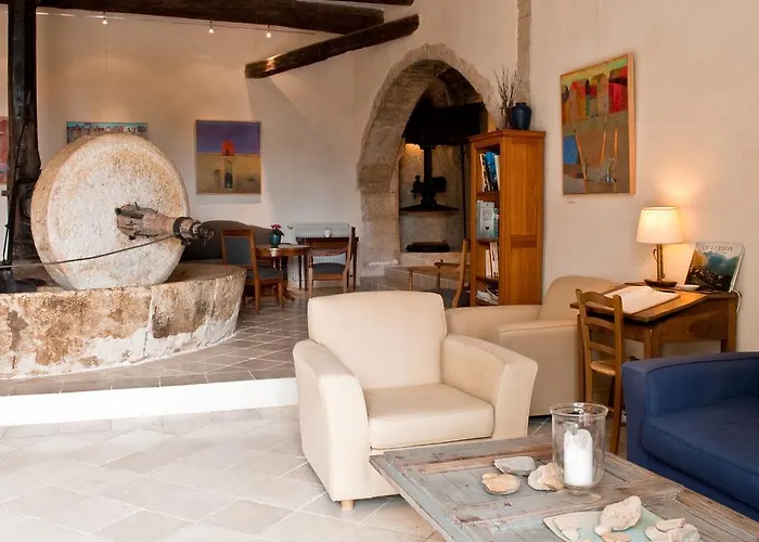 Le Moulin Du Chateau Hotel 3*